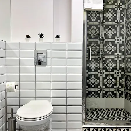 Port - Stare شتشيتسين