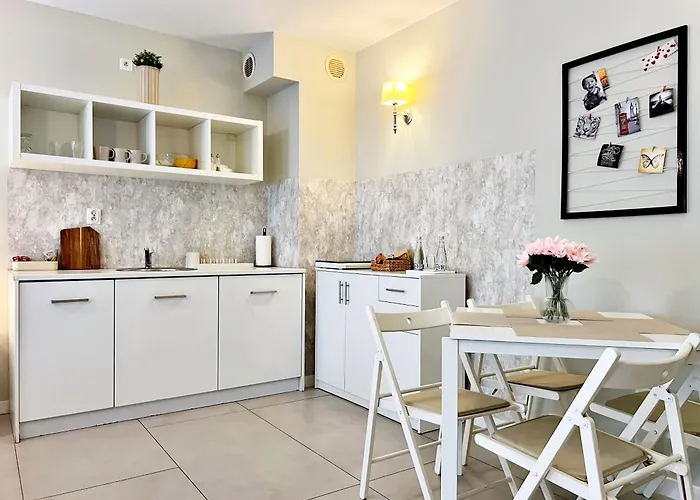 Apartment Port - Stare *